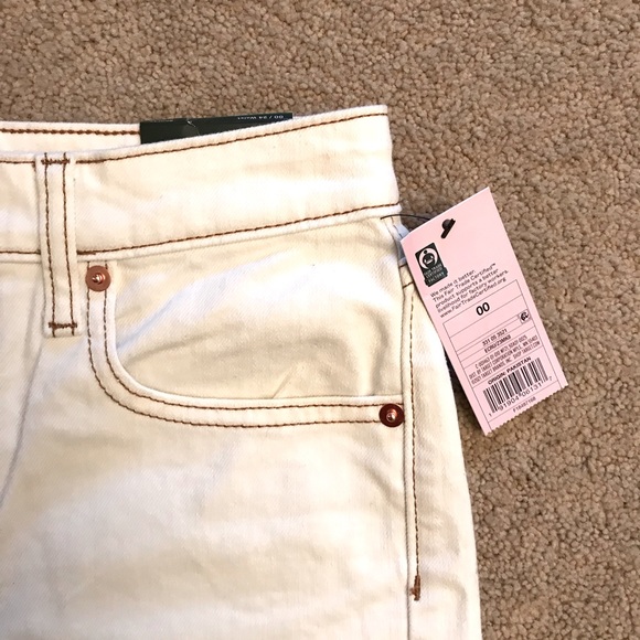Wild Fable White Denim Shorts NEW Womens Size 00 High Waist 24 High Rise - Picture 9 of 13